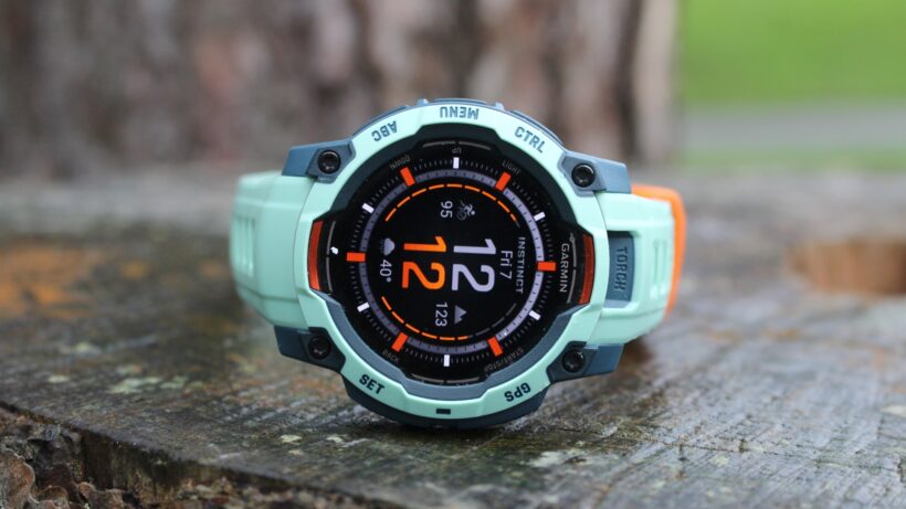 instinct 3 watch