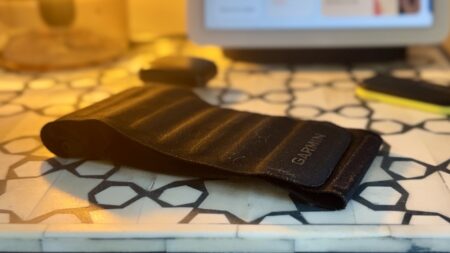 garmin-sleep-index-bedside-table-hero